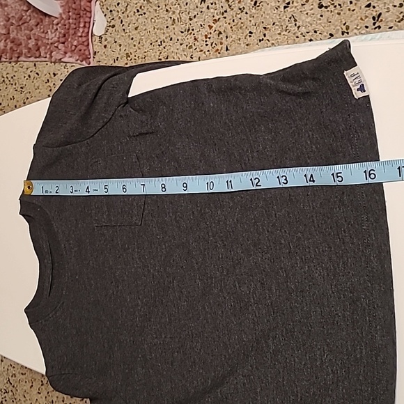 Gap boys long sleeve t-shirt gently loved size 5 cotton - Picture 7 of 8